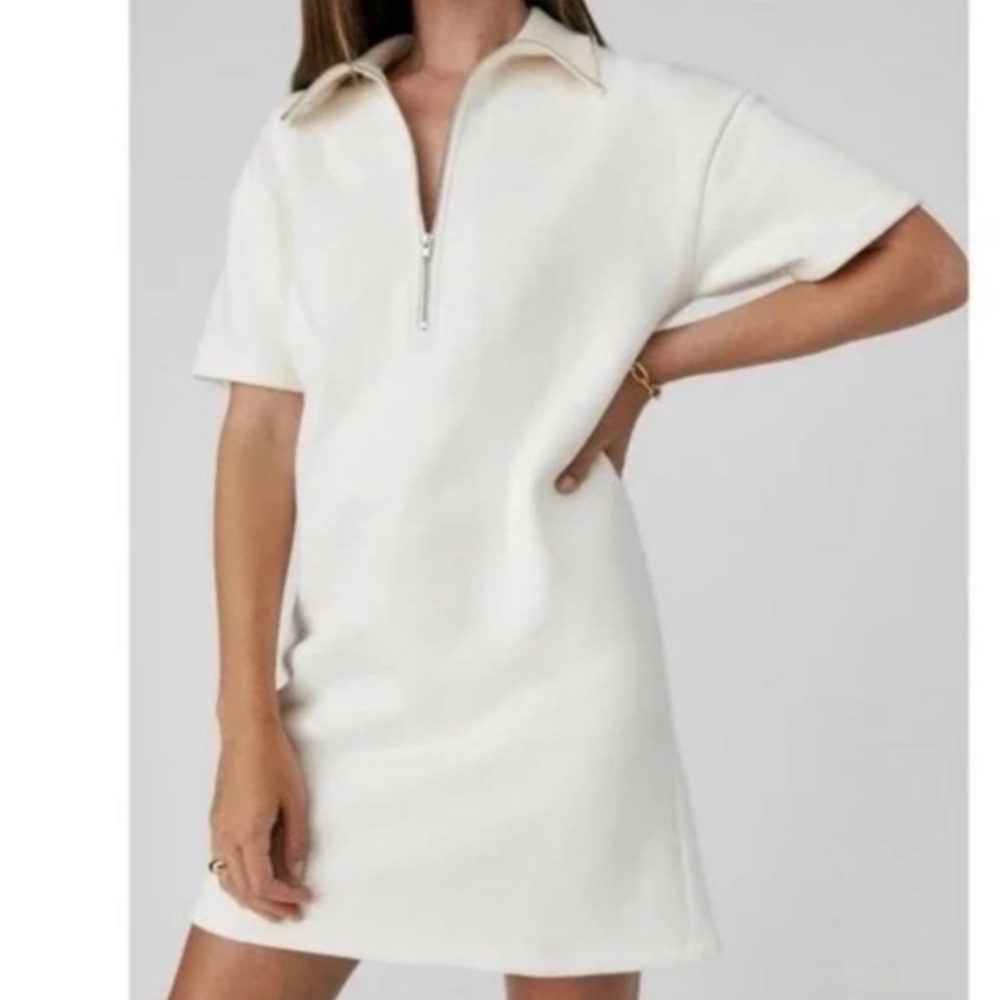 Reformation Hampton Sweat Dress
Color: Vintage White